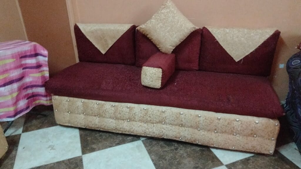 اشكال تنجيد الكنب البلدى جديدة